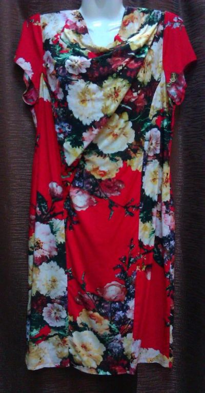 Лот: 4302777. Фото: 1. Оригинальное платье 52 размера... Платья