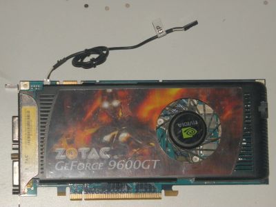 Лот: 4543120. Фото: 1. GeForce 9600 GT. Видеокарты