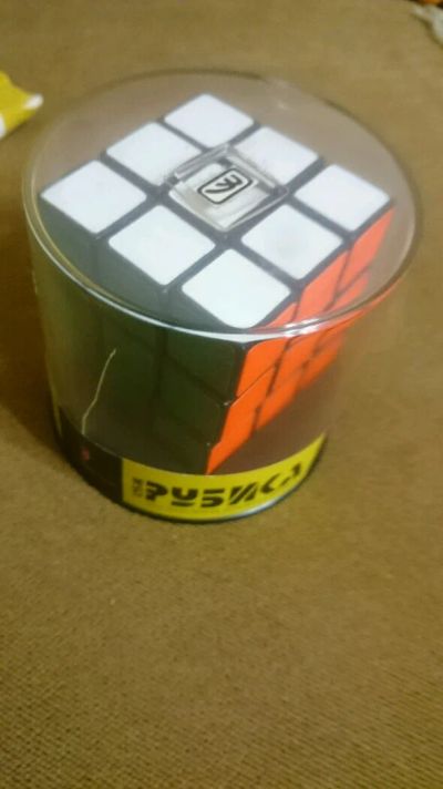 Лот: 8575722. Фото: 1. Кубик рубика. Настольные игры, карты