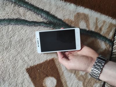 Лот: 21727476. Фото: 1. Lenovo p1ma40. Смартфоны
