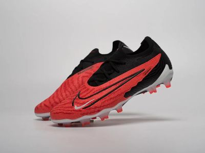 Лот: 21774970. Фото: 1. Футбольная обувь Nike Gripknit... Кеды, кроссовки, слипоны