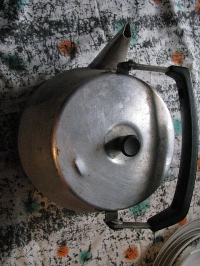 Лот: 8015731. Фото: 1. чайник алюминиевый 2. Чайники, заварники, турки
