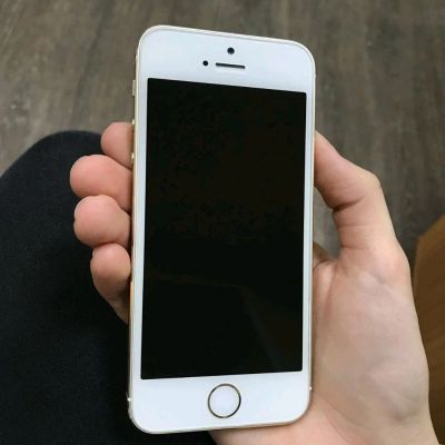 Лот: 10994743. Фото: 1. Iphone 5s. Смартфоны