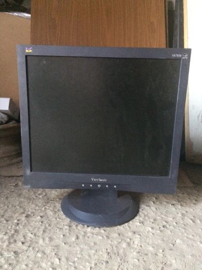 Лот: 6079197. Фото: 1. Монитор Viewsonic VA703B. ЖК-мониторы