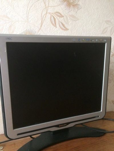 Лот: 12418360. Фото: 1. Монитор Philips 190C. ЖК-мониторы