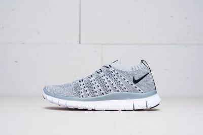 Лот: 11618246. Фото: 1. Кроссовки Nike Free Flyknit 5... Кеды, кроссовки, слипоны