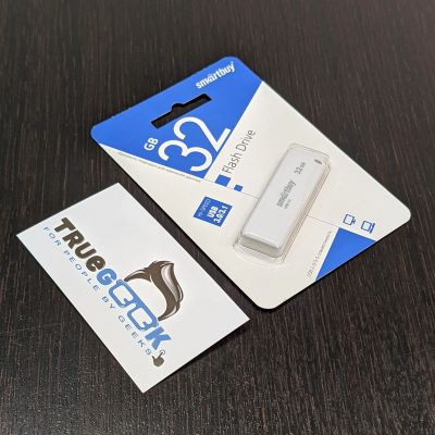 Лот: 17068730. Фото: 1. Флешка / Флеш-накопитель Smart... USB-флеш карты
