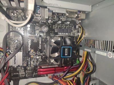 Лот: 16957801. Фото: 1. Материнская плата AM4 сокет ASRock... Комплекты запчастей