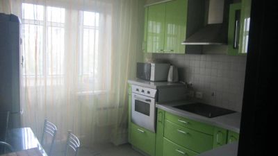 Лот: 5049545. Фото: 1. Очень качественная кухня стоимостью... Кухонные гарнитуры