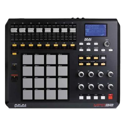Лот: 3548744. Фото: 1. AKAI PRO MPD32. Клавишные