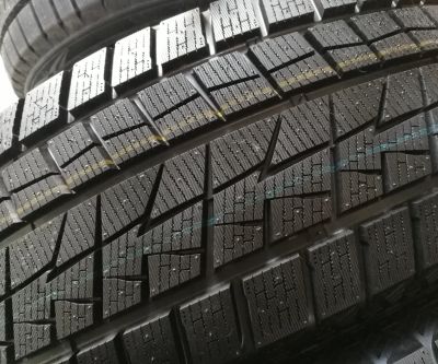 Лот: 17039794. Фото: 1. 275/45 R20 Goform W766! Новые... Шины