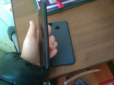 Лот: 10993144. Фото: 1. Xiaomi Redmi 4x 3\32 GB Black. Смартфоны