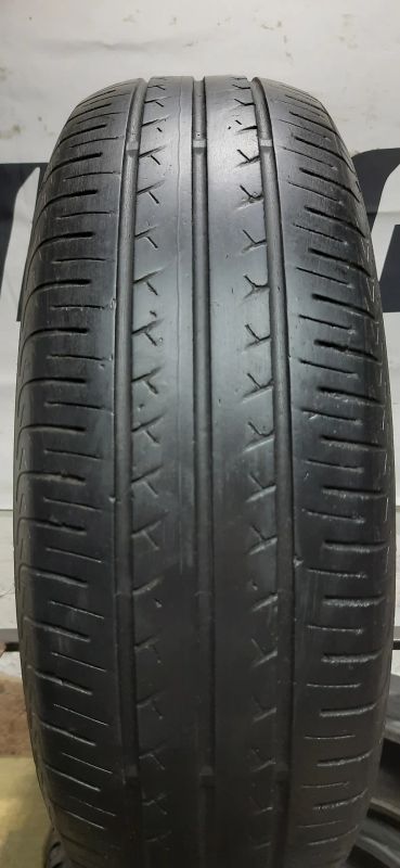 Лот: 20320168. Фото: 1. 185/70R14 88T Yokohama BluEarth... Шины