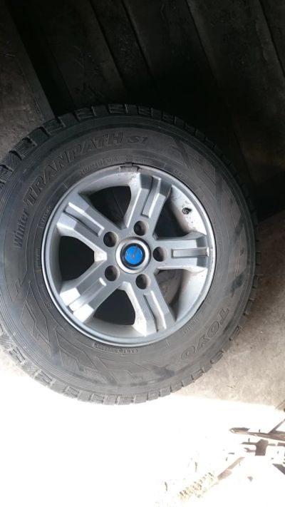 Лот: 6208138. Фото: 1. Toyo Winter S1 245/70 R16 107Q. Шины на дисках