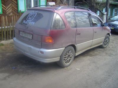 Лот: 1777251. Фото: 1. Продам Toyota Ipsum. Автомобили
