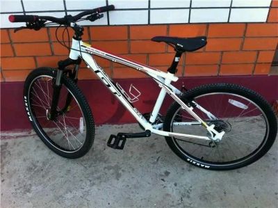 Лот: 10033901. Фото: 1. GT Avalanche 4.0. Велосипеды