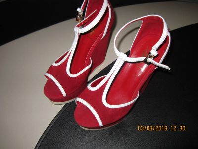 Лот: 12117826. Фото: 1. босаножки. Босоножки