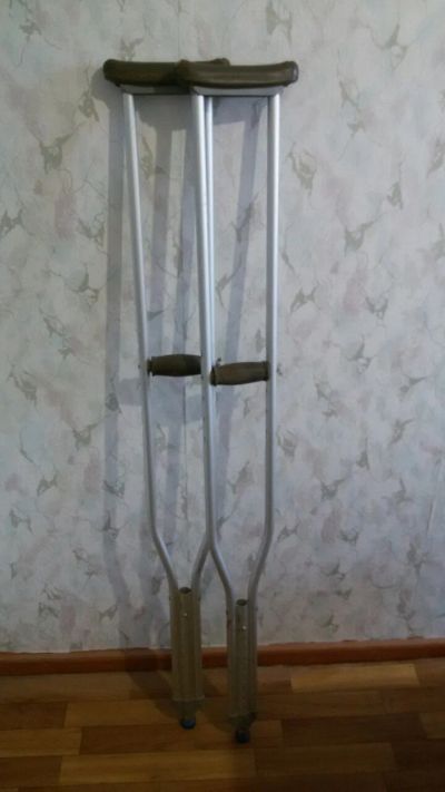 Лот: 11855303. Фото: 1. Костыли. Реабилитация, уход за больными