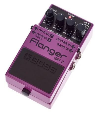 Лот: 17410914. Фото: 1. Boss Flanger BF-3. Гитарные эффекты и комбоусилители