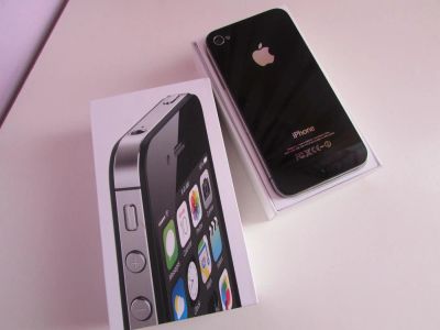 Лот: 7187224. Фото: 1. iPhone 4s 8gb в хорошем состоянии. Смартфоны