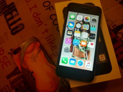 Лот: 9639525. Фото: 1. iPhone 5s 16gb. Смартфоны