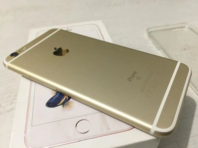 Лот: 10445373. Фото: 1. iPhone 6s Plus gold РСТ. Смартфоны
