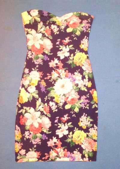 Лот: 5540204. Фото: 1. летнее платье pull and bear. Платья