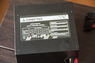 Лот: 4727016. Фото: 1. Блок питания Chieftec 650A8. Корпуса, блоки питания