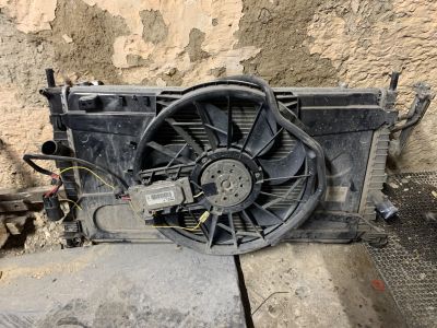 Лот: 18958821. Фото: 1. Радиаторы Mazda 3. Двигатель и элементы двигателя