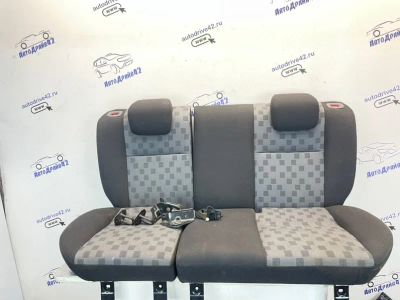 Лот: 25259240. Фото: 1. сиденье Ford Focus CB4. Двигатель и элементы двигателя