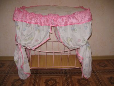 Лот: 12197012. Фото: 1. Кровать для куклы (читаем описание... Куклы и аксессуары