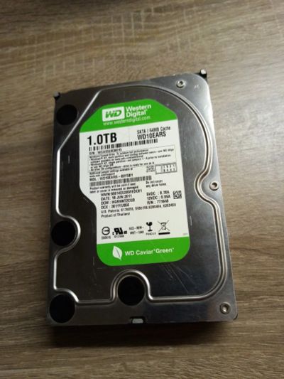 Лот: 16903569. Фото: 1. Продам жёсткий диск. Жёсткие диски (HDD)