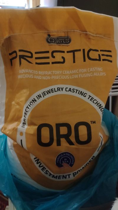 Лот: 19942262. Фото: 1. Формовочная смесь Prestige ORO. Смеси, шпатлевки, цемент