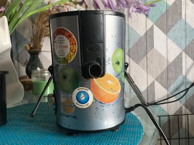 Лот: 20721326. Фото: 1. Соковыжималка Polaris. Кухонная