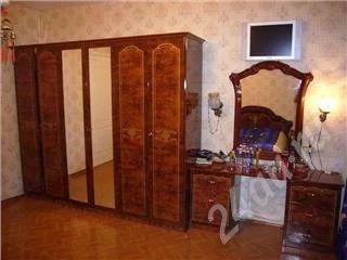 Лот: 228752. Фото: 1. Спальный гарнитур из 6 предметов. Диваны