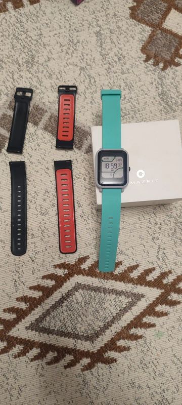 Лот: 25551400. Фото: 1. Умные часы Amazfit Bip A1608. Смарт-часы, фитнес-браслеты, аксессуары