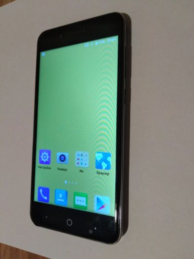 Лот: 11769092. Фото: 1. ZTE A610. Смартфоны