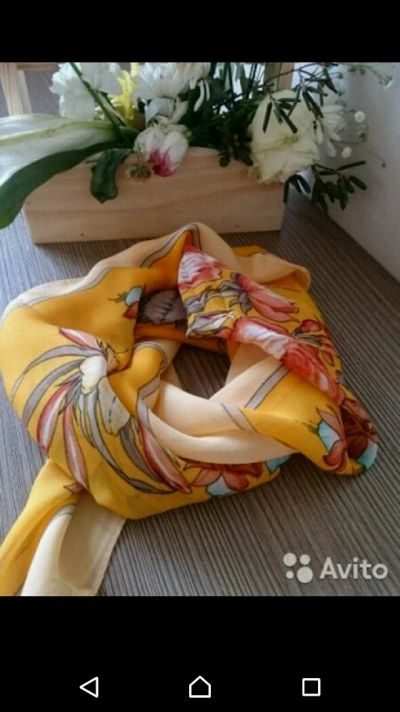 Лот: 9399335. Фото: 1. Платок. Шарфы, платки