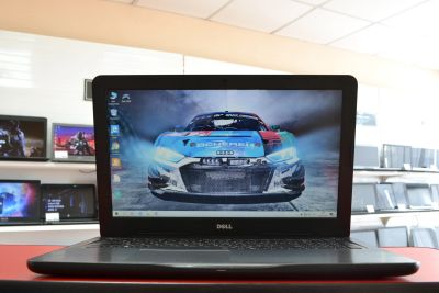 Лот: 15676857. Фото: 1. Dell 5565 (15,6"/AMD A10-9600P... Ноутбуки