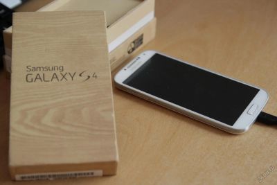 Лот: 5744284. Фото: 1. Samsung Galaxy S4 GT-i9500. Смартфоны