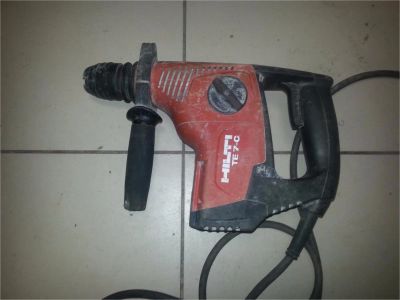 Лот: 9628229. Фото: 1. Перфоратор Hilti TE 7-C. Электроинструмент