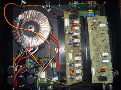 Лот: 695858. Фото: 1. Усилитель EuroSound D-900A умер. Усилители, эквалайзеры