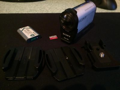 Лот: 8261893. Фото: 1. Экшен-камера SONY HDR-AS200V... Экшн камеры