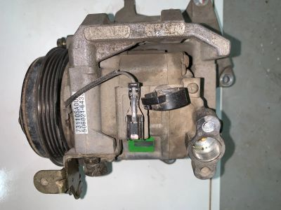 Лот: 17936454. Фото: 1. Компрессор кондиционера Subaru... Двигатель и элементы двигателя