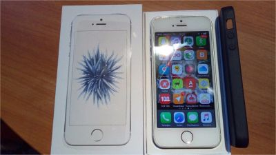 Лот: 10604427. Фото: 1. Apple Iphone SE 32 Срочно.... Смартфоны