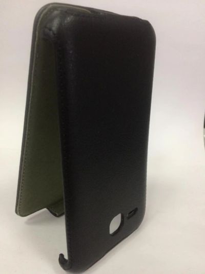 Лот: 9701790. Фото: 1. Чехол-книжка Huawei Ascend Y600... Чехлы, бамперы