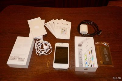 Лот: 9405243. Фото: 1. iPhone 4s белый, один хозяин... Смартфоны