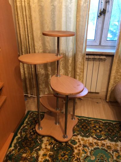 Лот: 15256086. Фото: 1. Полка напольная для цветов. Подставки и полки для цветов