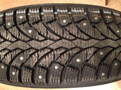 Лот: 3284459. Фото: 1. Pirelli Formula Ice 185/65 R15... Шины