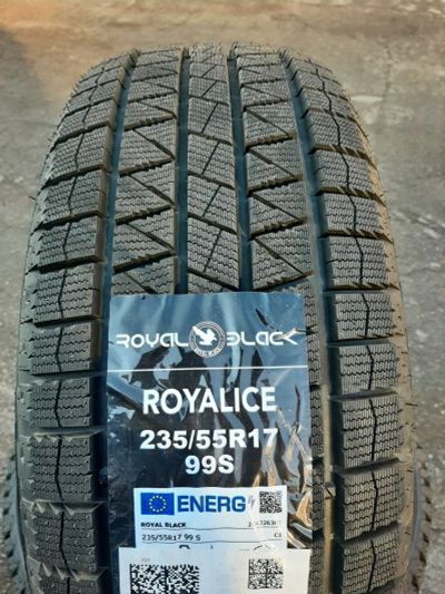 Лот: 20675230. Фото: 1. 235/55 R17 99S "Royal Black Royal... Шины